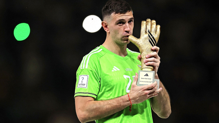 Эмилиано Мартинес