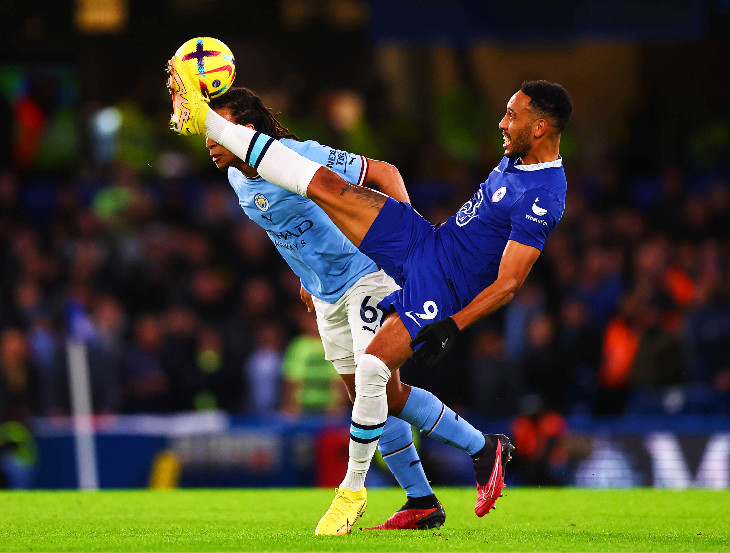 Пьер-Эмерик Обамеянг