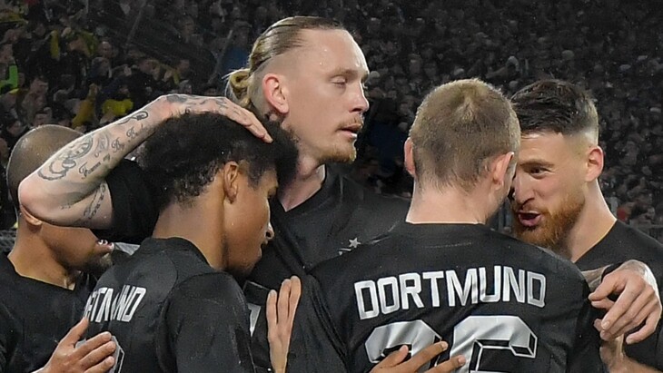 «Боруссия» Дортмунд — один из лидеров Бундеслиги «Боруссия» Дортмунд — один из лидеров Бундеслиги