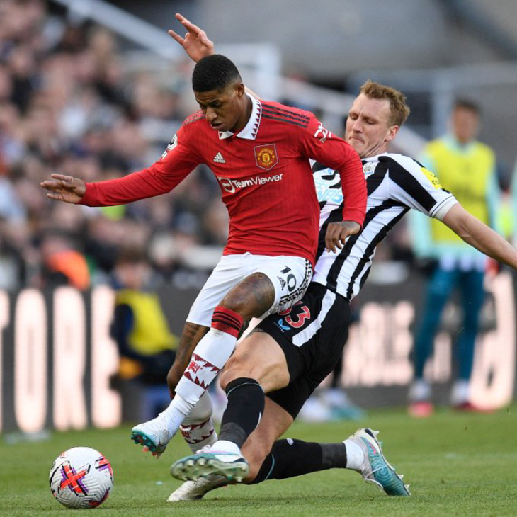 «Ньюкасл» — «МЮ»