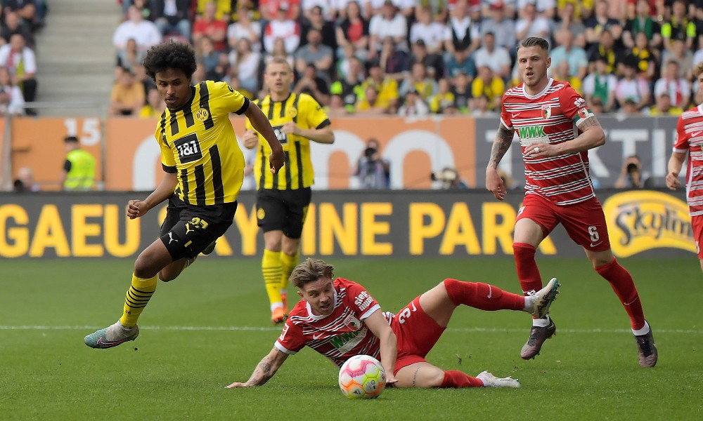 Фрагмент матча Аугсбург — Боруссия