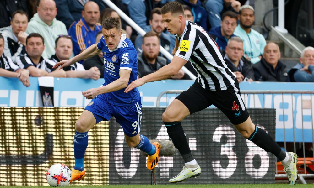 Фрагмент матча Ньюкасл — Лестер