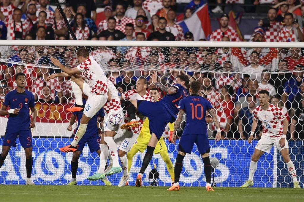 Фрагмент матча Нидерланды — Хорватия