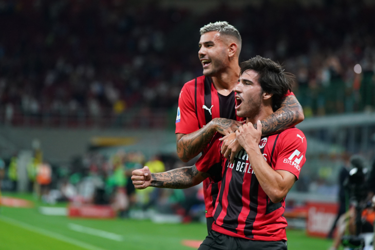 Сандро Тонали