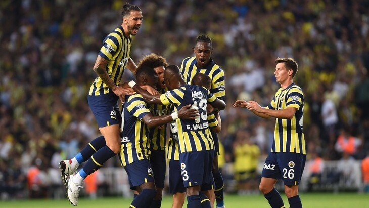 «Фенербахче»