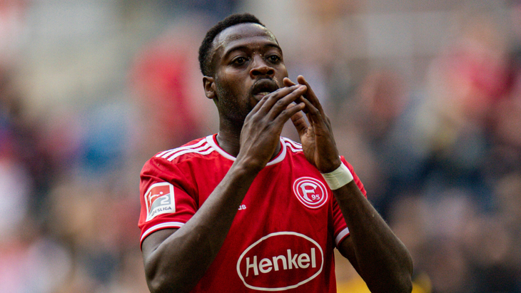 Халед Нарей