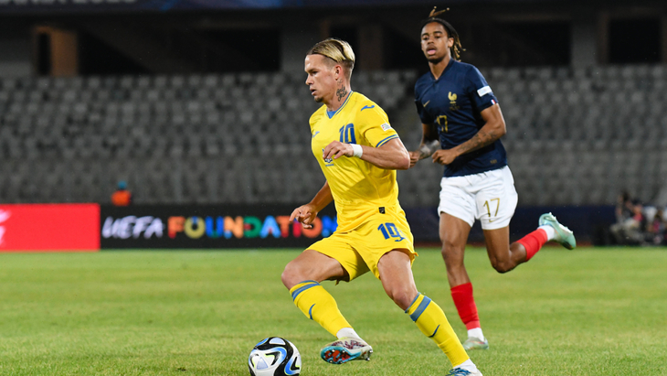 Михаил Мудрик