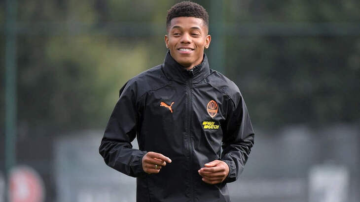 Давид Нерес