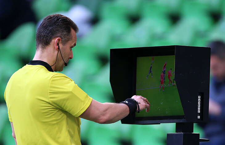 Судейство — вечная беда РПЛ