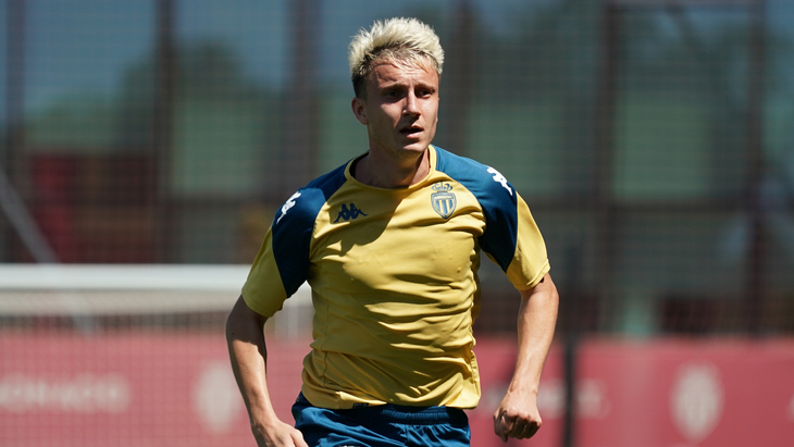 Александр Головин