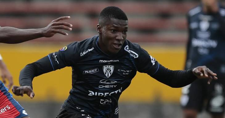 Мойсес Кайседо