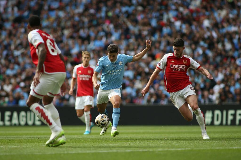 Фрагмент матча Манчестер Сити — Арсенал