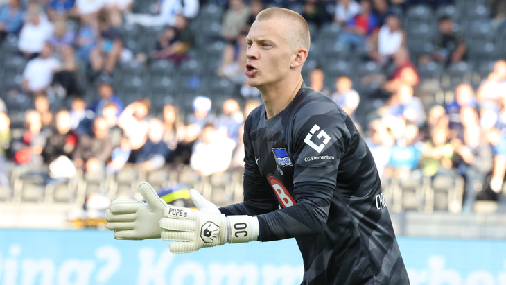 Оливер Кристенсен