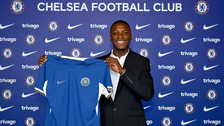 Мойсес Кайседо