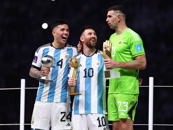 Энцо Фернандес, Лионель Месси и Эми Мартинес