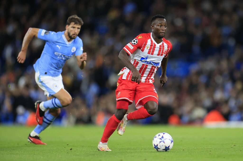 Фрагмент матча Манчестер Сити — Црвена Звезда