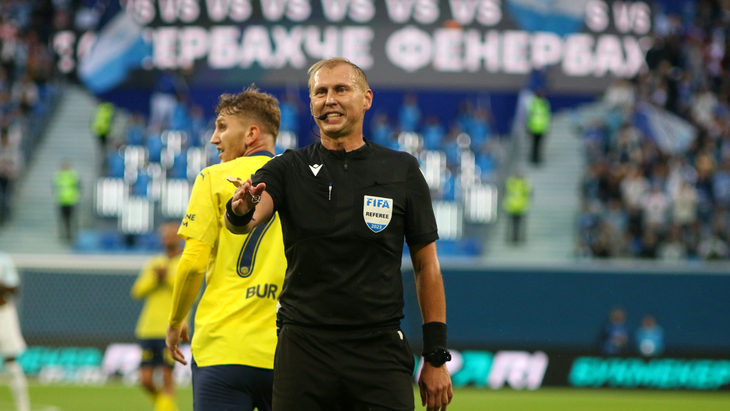 Сергей Иванов — арбитр РПЛ Сергей Иванов — арбитр РПЛ