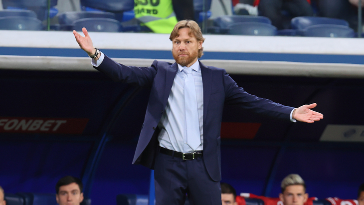 Валерий Карпин