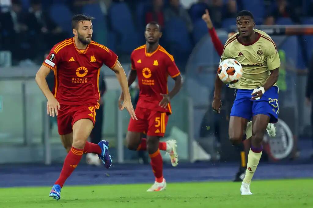 Фрагмент матча Рома — Серветт