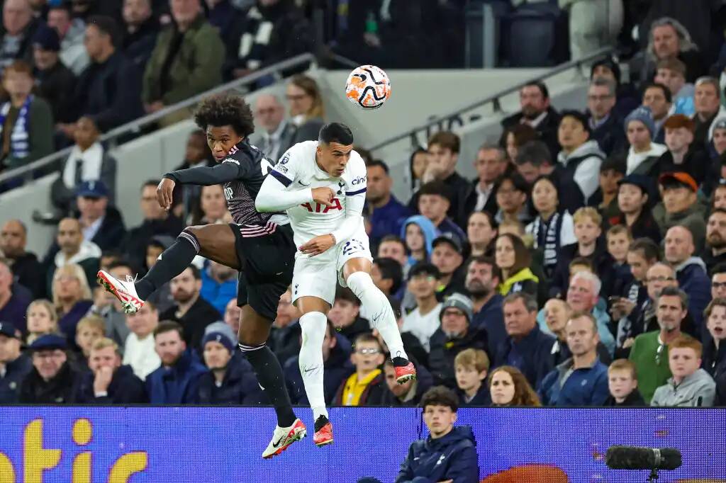 Фрагмент матча Тоттенхэм — Фулхэм