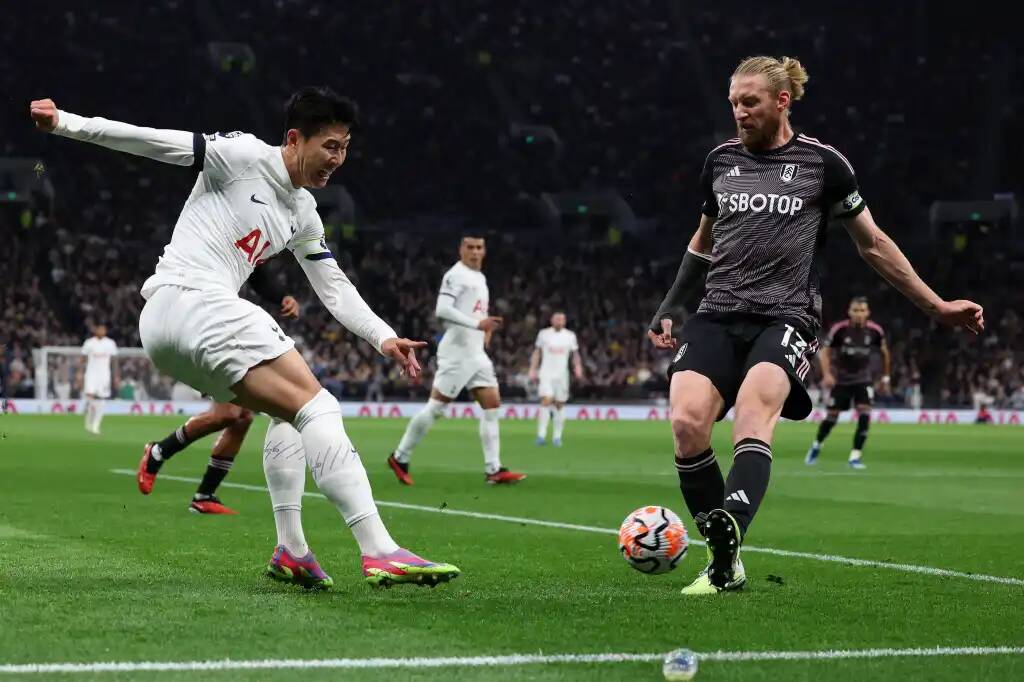 Фрагмент матча Тоттенхэм — Фулхэм