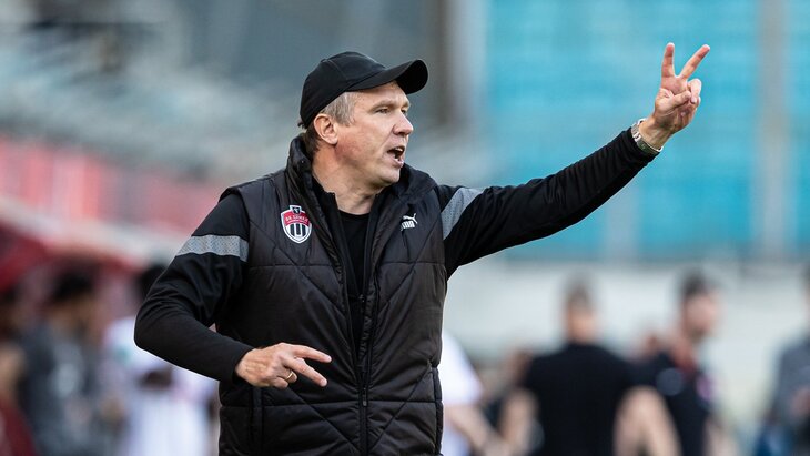 Главный тренер «Химок» Андрей Талалаев