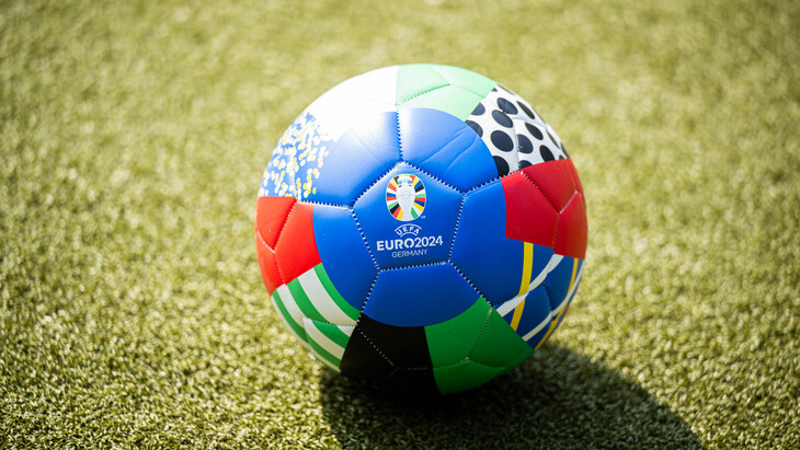 РФС отказался от идеи перехода в АФК РФС отказался от идеи перехода в АФК