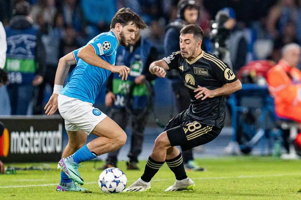 Фрагмент матча Наполи — Унион