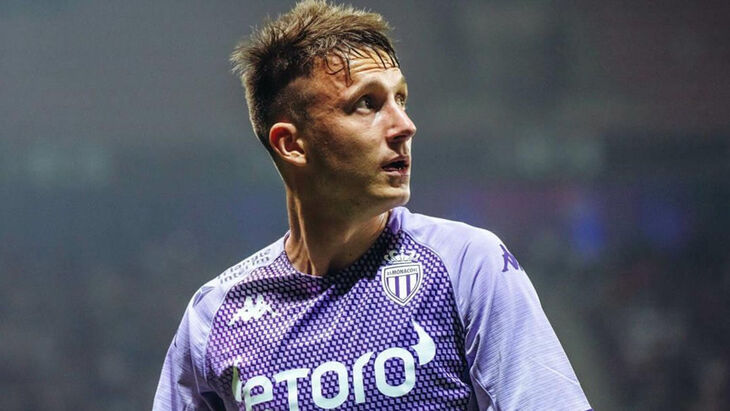 Александр Головин