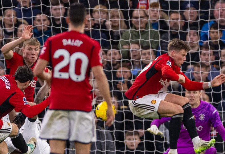 «Манчестер Юнайтед» — «Лутон»