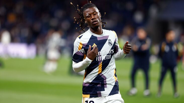 Эдуардо Камавинга