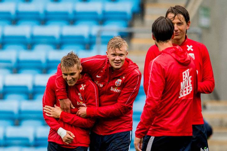 Эдегор и Холанн