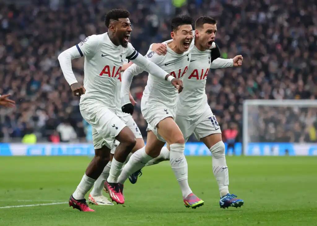 Тоттенхэм открывает счет