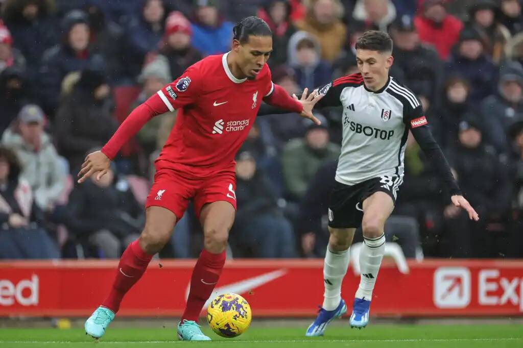 Фрагмент матча Ливерпуль — Фулхэм