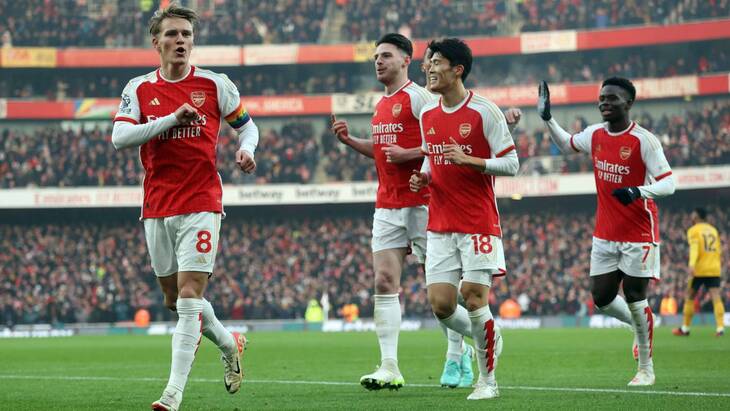 Капитан «Арсенала» Мартин Эдегор ведет команду к золоту