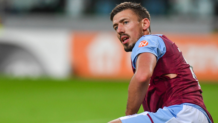 Клеман Лангле — защитник «Астон Виллы»