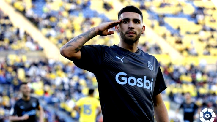 Науэль Бустос