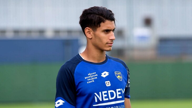 Райан Сенаджи