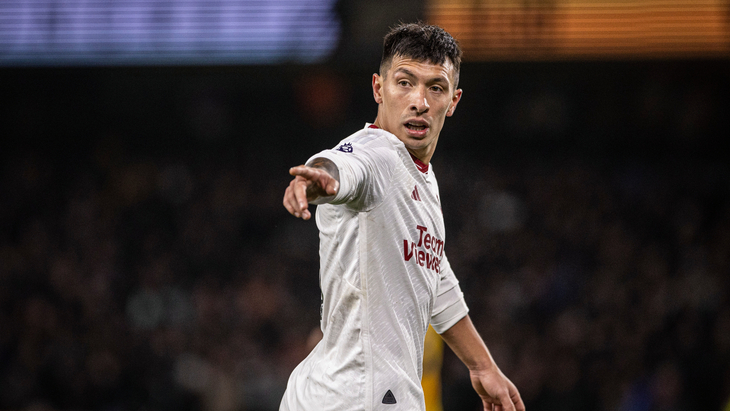 Лисандро Мартинес