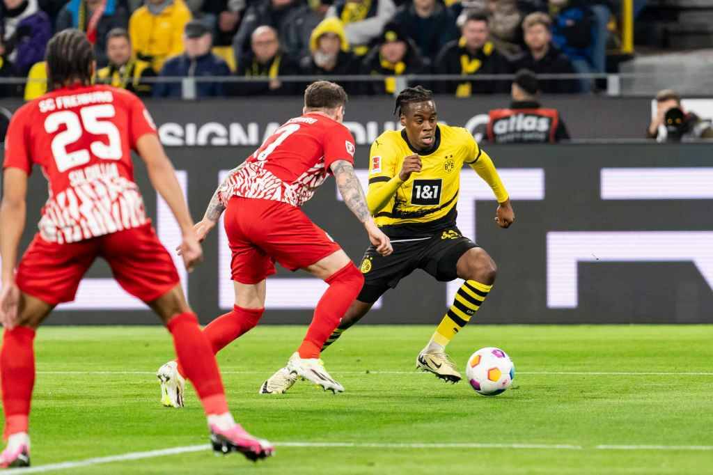 Фрагмент матча Боруссия — Фрайбург