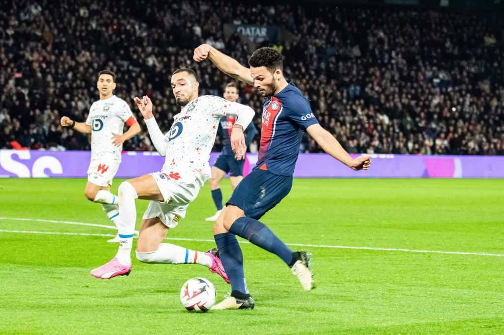 Фрагмент матча ПСЖ — Лилль