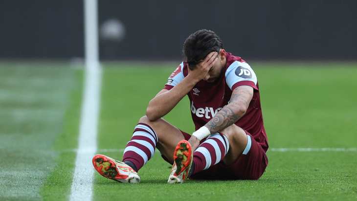 Лукас Пакета