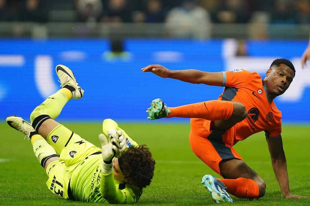 Фрагмент матча Интер — Салернитана