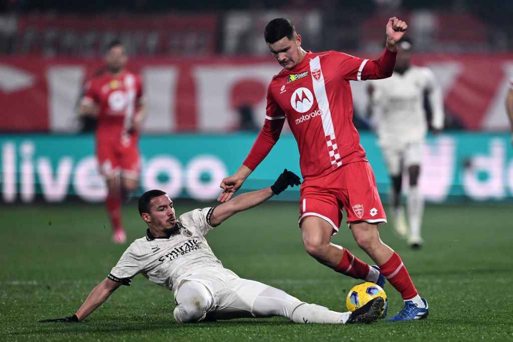 Фрагмент матча Монца — Милан