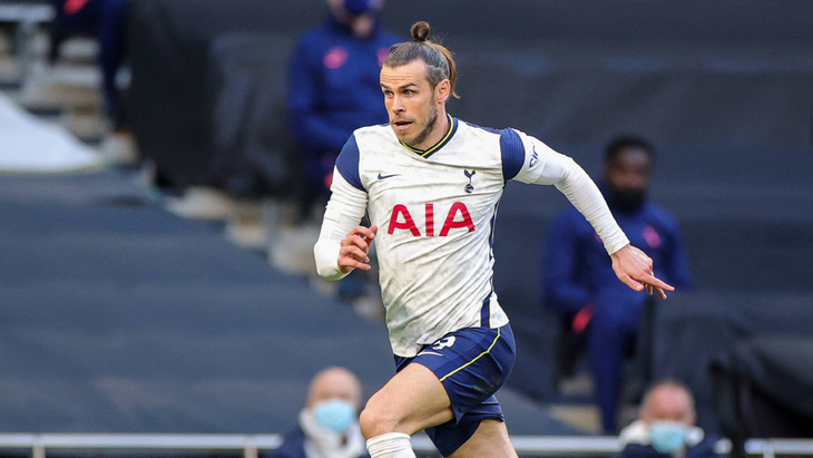 Гарет Бейл в футболке «Тоттенхэма»