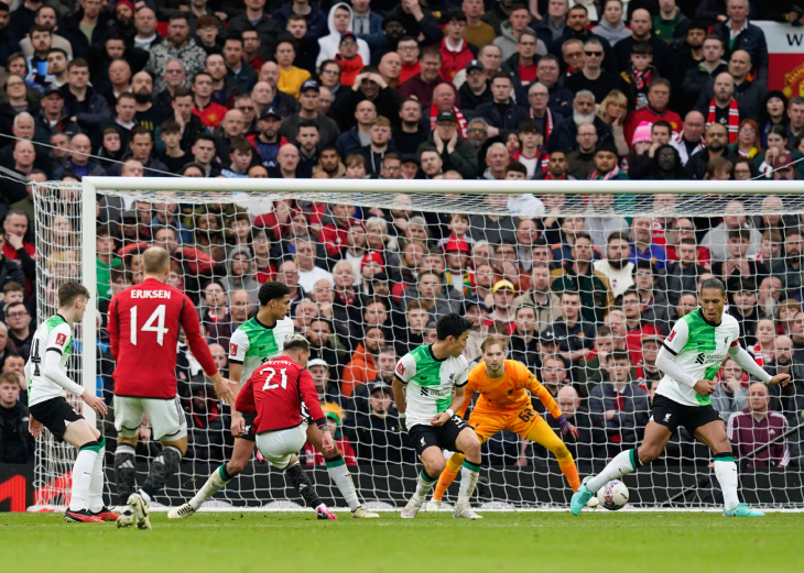 «МЮ» — «Ливерпуль»