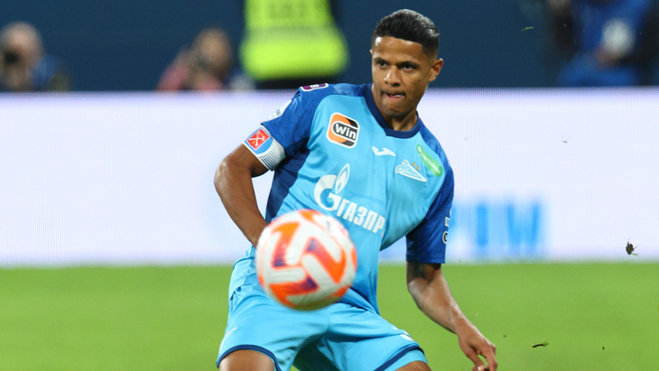 Дуглас Сантос