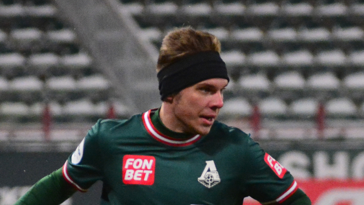 Максим Глушенков — нападающий «Локомотива»