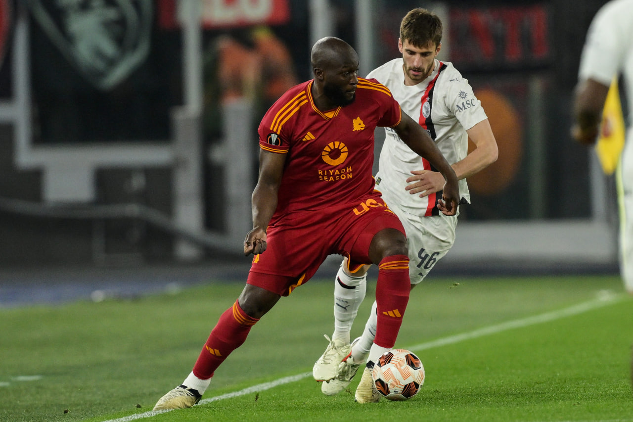 Фрагмент матча Рома — Милан