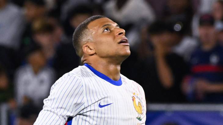 Килиан Мбаппе — нападающий сборной Франции Килиан Мбаппе — нападающий сборной Франции